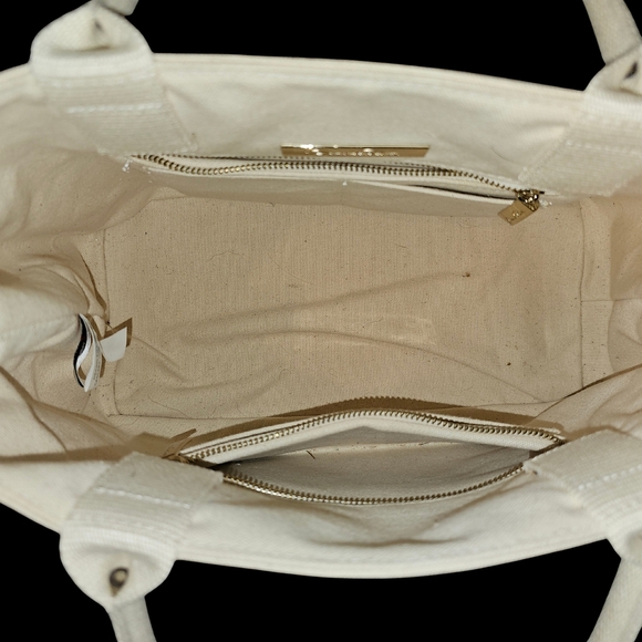 Oscar De La Renta Limited edition Neiman Marcus X Target collection tote. - Picture 4 of 4